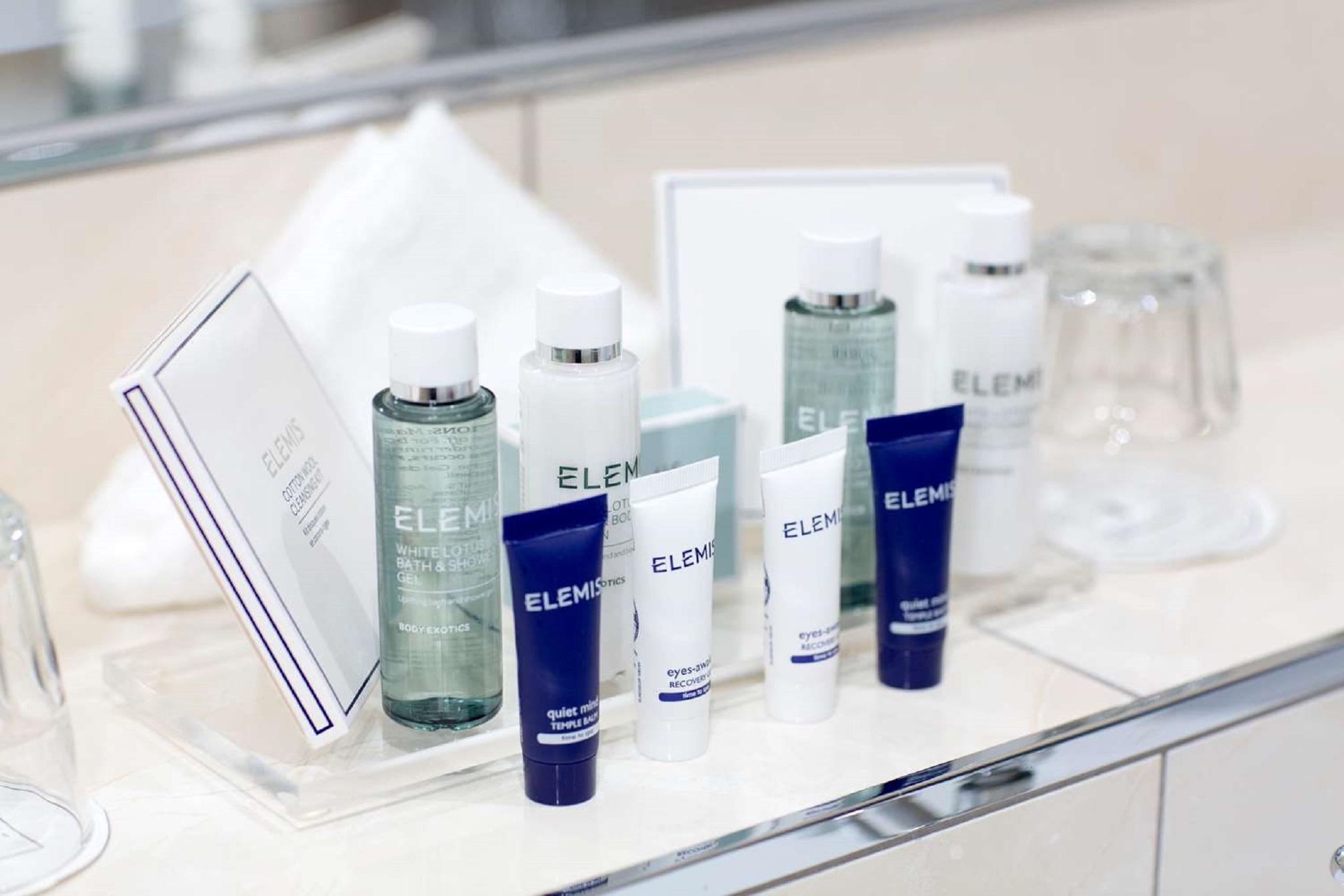 Macdonald Bath Spa Hotel Εξωτερικό φωτογραφία The photo shows a collection of skincare products arranged neatly on a countertop. There are several bottles and tubes, all branded with the name "ELEMENT." 

- On the left, there are two bottles: one is a clear liquid in a tall bottle, and the other